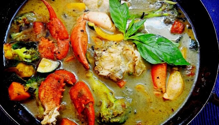 How to cook crab curry thai style