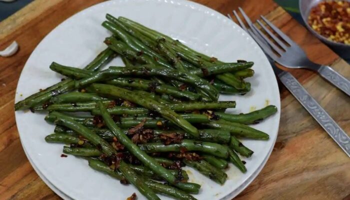 How to cook asian style string beans