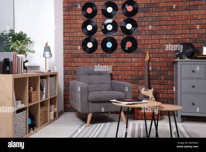 How to Decorate Room with Vinyl Records Tips and Ideas for Music Lovers