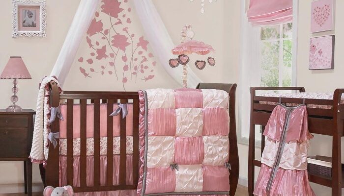 How to decorate room for newborn baby